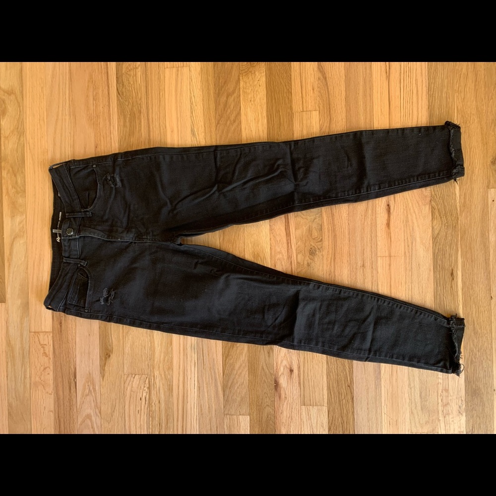 Black skinny jeans